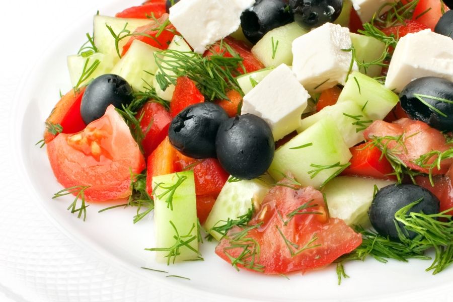 H Mεσογειακή διατροφή αυξάνει τις πιθανότητες «καλής» ζωής μετά τα 70 χρόνια
